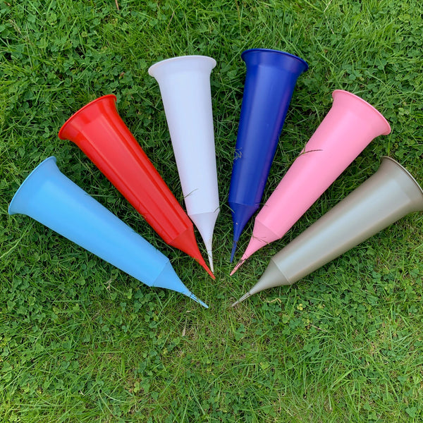 Personalised Memorial Vase | Grave/Crem Vase/Flower Pot | Remembrance Vase | Grieving Gift | Spike Vase | Coloured spike Vase. Grave marker.