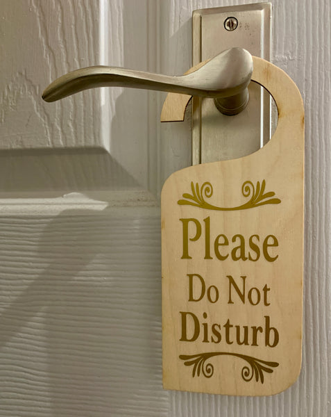 Please Do not disturb | Wooden Door Hanger | Home Office/Bedroom/Workplace/Bathroom