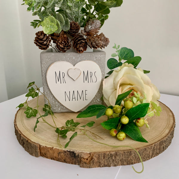 Personalised, Mr and Mrs Vase, Mr and Mrs wedding gift, flower vase, flower pot, wedding flower pot, concrete flower pot, cement flower pot