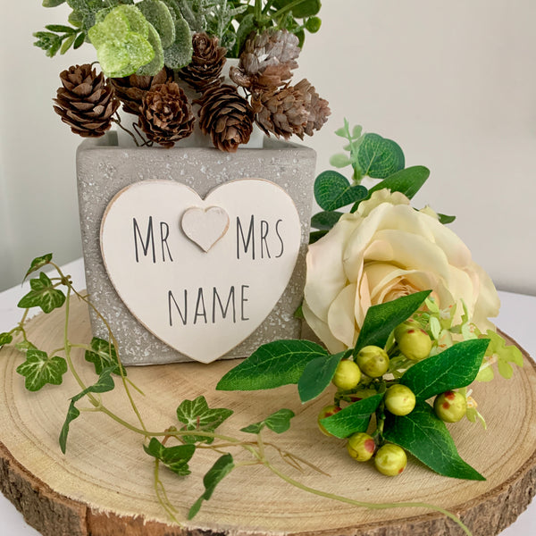Personalised, Mr and Mrs Vase, Mr and Mrs wedding gift, flower vase, flower pot, wedding flower pot, concrete flower pot, cement flower pot