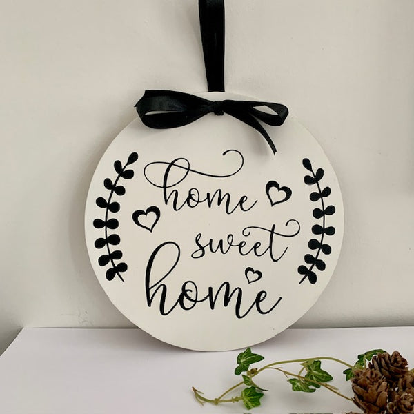 Home Sweet Home Wooden Wall Plaque – 25cm Rustic Welcome Sign | Housewarming Gift & Home Decor