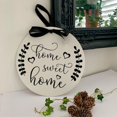 Home Sweet Home Wooden Wall Plaque – 25cm Rustic Welcome Sign | Housewarming Gift & Home Decor