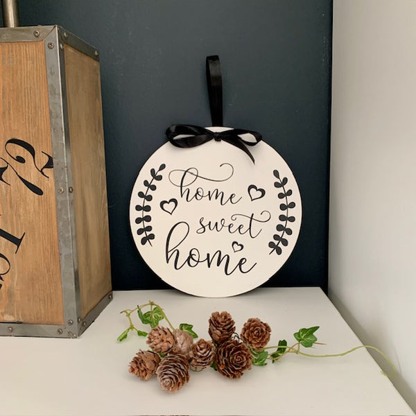 Home Sweet Home Wooden Wall Plaque – 25cm Rustic Welcome Sign | Housewarming Gift & Home Decor