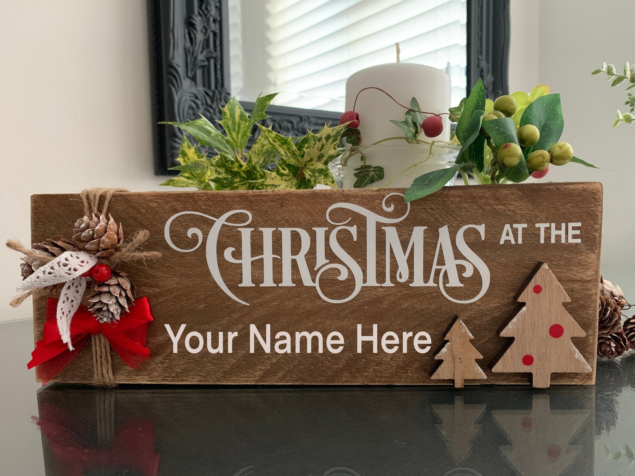Christmas sign. Personalised Christmas Family sign, Rustic Wooden Christmas Decoration, Christmas Pallet Sign, Freestanding. Christmas Decor