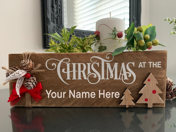 Christmas sign. Personalised Christmas Family sign, Rustic Wooden Christmas Decoration, Christmas Pallet Sign, Freestanding. Christmas Decor