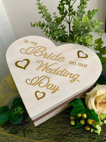 Bride Gift Box, Wedding Gift box for your Bride, Wooden Heart Box, Large wooden Heart shaped box for wedding gift, Bride Gift for Wedding