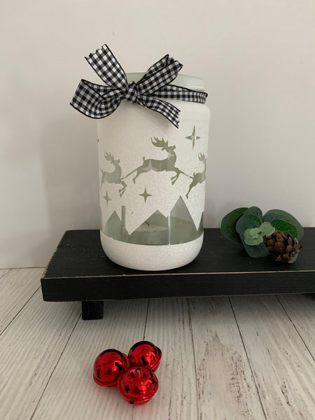 Christmas Jar, Christmas Scene, Christmas Decor. Painted Glass Jar, Candle holder, Christmas Candle holder. Tea Light Candle Holder.