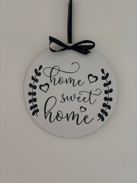 Home Sweet Home Wooden Wall Plaque – 25cm Rustic Welcome Sign | Housewarming Gift & Home Decor